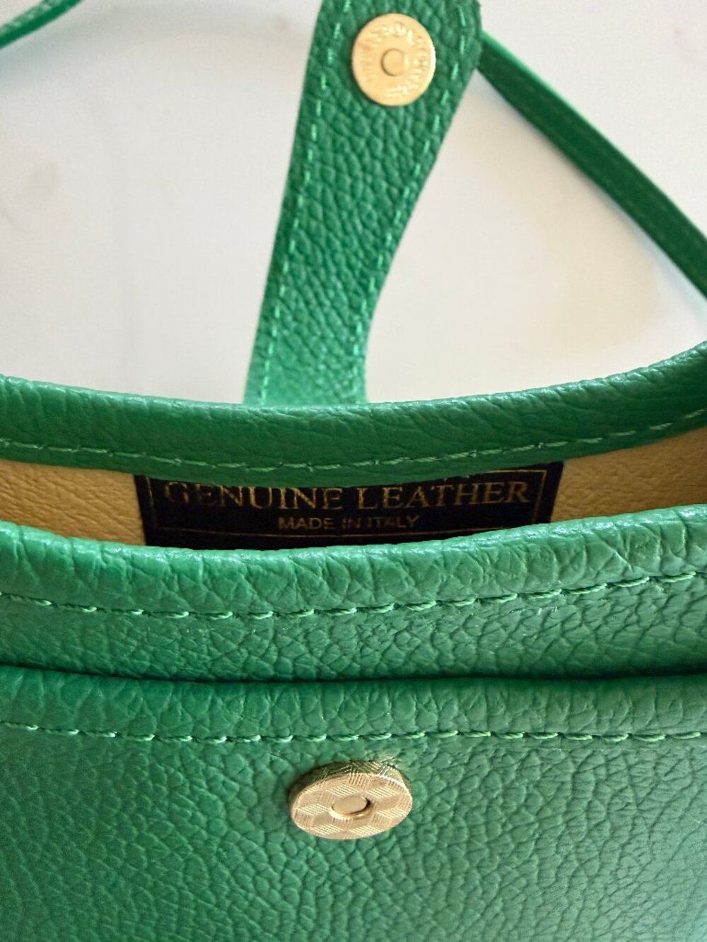 SIMONS Textured Leather Phone Case - Picture 3 of 4